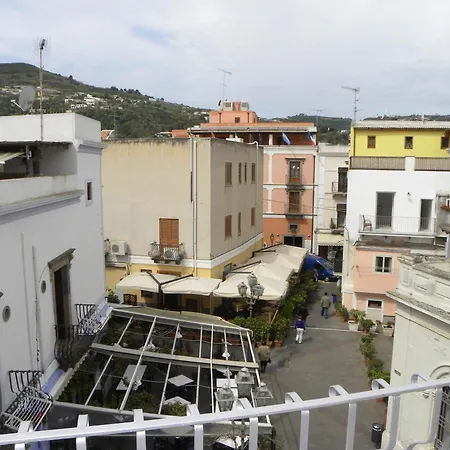 Vacanze Albamarina Daire Lipari (Isola Lipari)