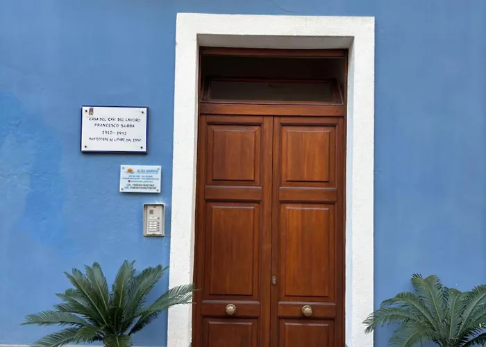 Vacanze Albamarina Липари