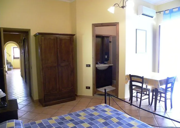 Vacanze Albamarina * Липари