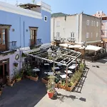 Vacanze Albamarina Apartment *