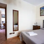 Vacanze Albamarina Apartment