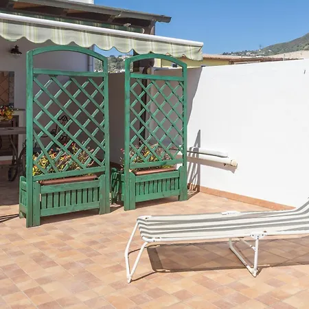 Vacanze Albamarina 아파트